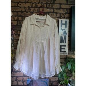 Carly Jean Blouse Long Sleeve size medium Ivory